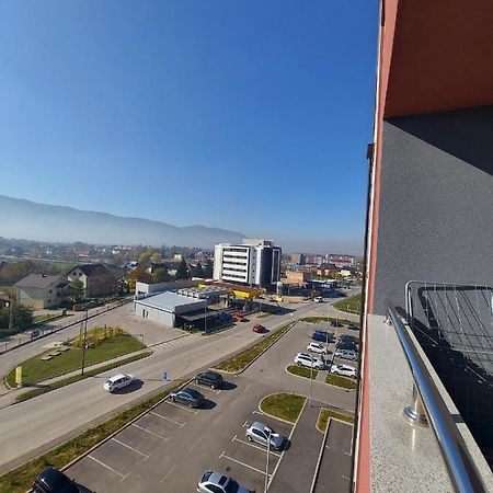 Apartman Victoria Lukavica Zewnętrze zdjęcie