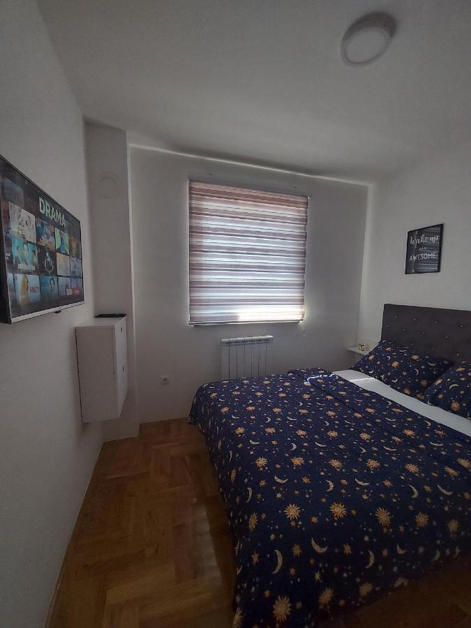 Apartman Victoria Lukavica Zewnętrze zdjęcie