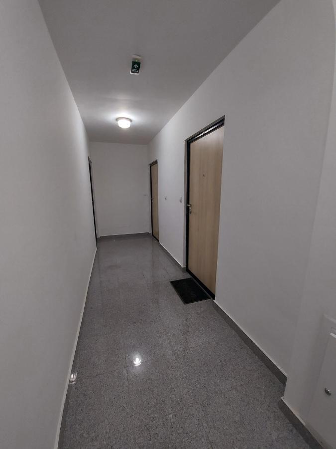 Apartman Victoria Lukavica Zewnętrze zdjęcie