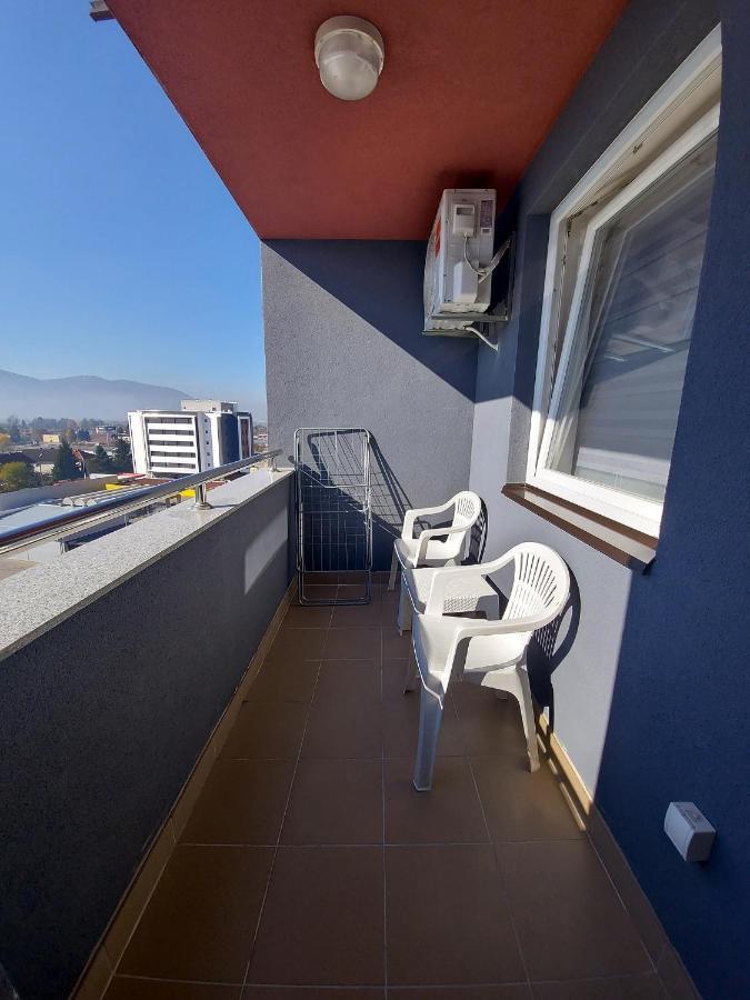Apartman Victoria Lukavica Zewnętrze zdjęcie